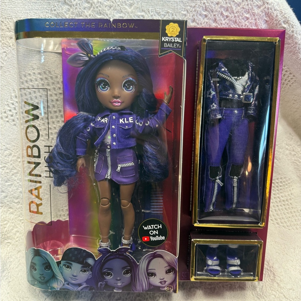 NIB Rainbow High Series 2 Krystal Bailey Doll